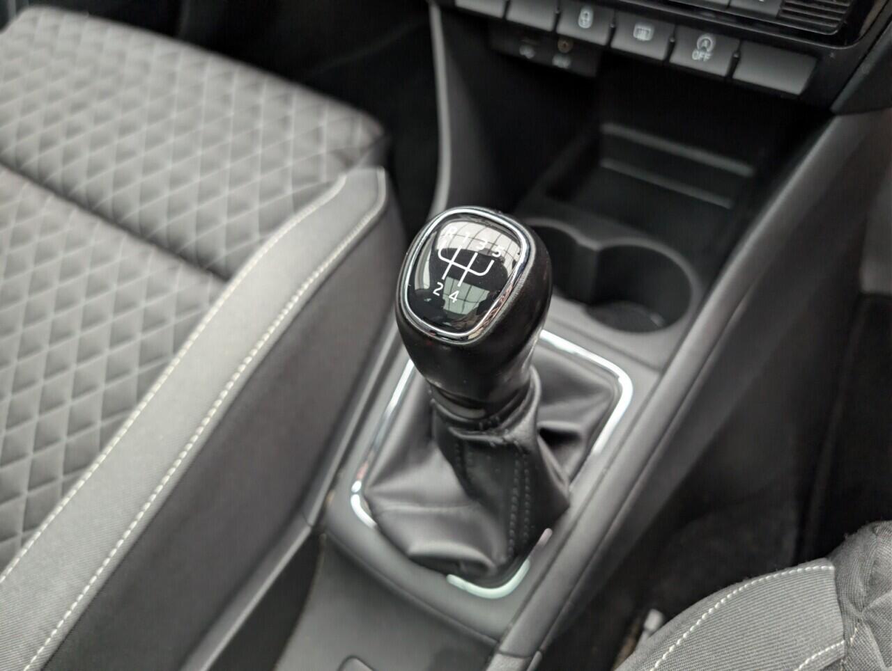 Used Skoda Rapid Spaceback 2018 for sale - 76780810: Photo 16