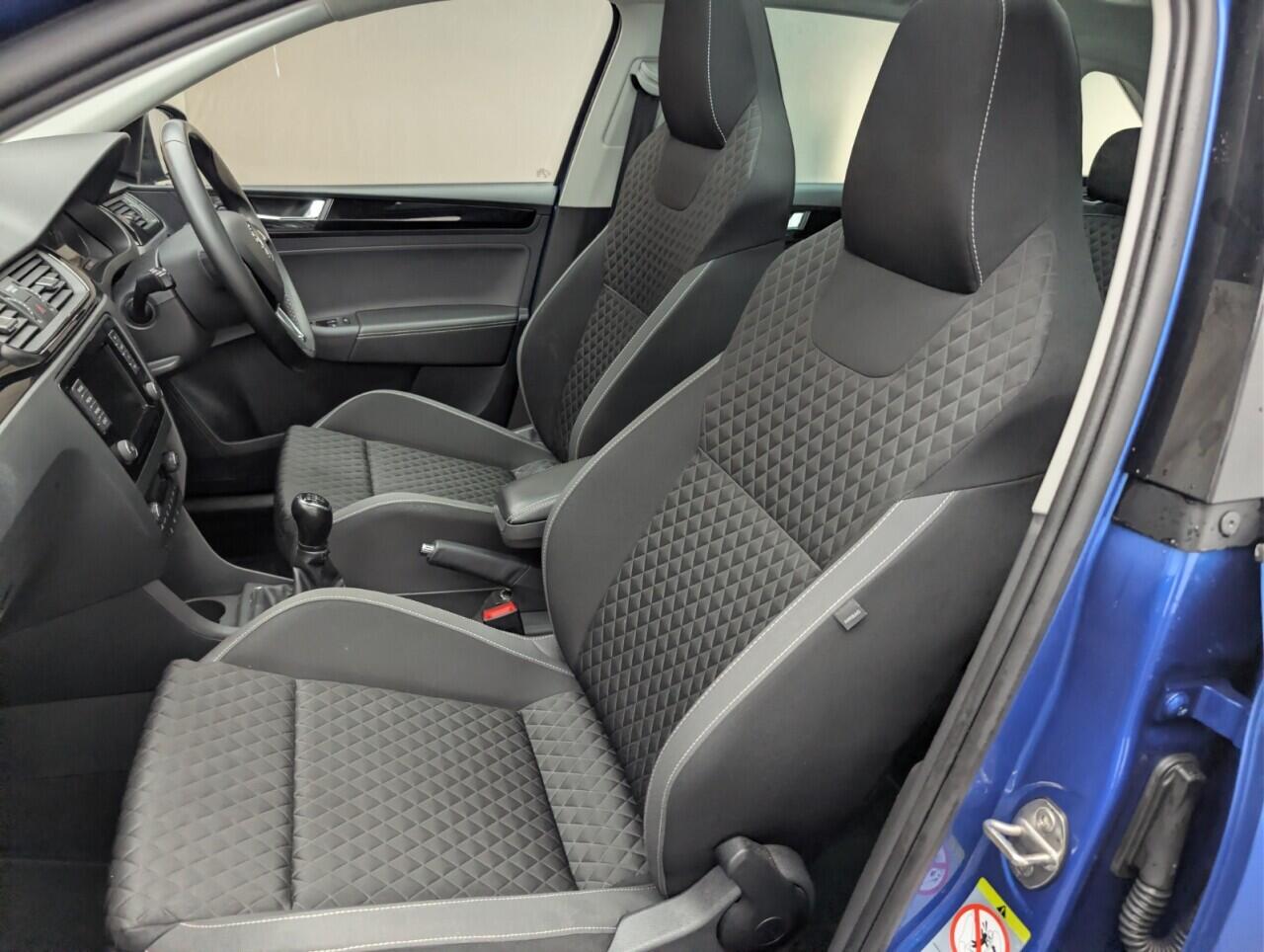 Used Skoda Rapid Spaceback 2018 for sale - 76780810: Photo 28