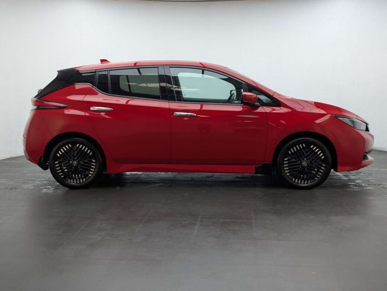 Used Nissan Leaf 2022 for sale - 77781052: Photo 10