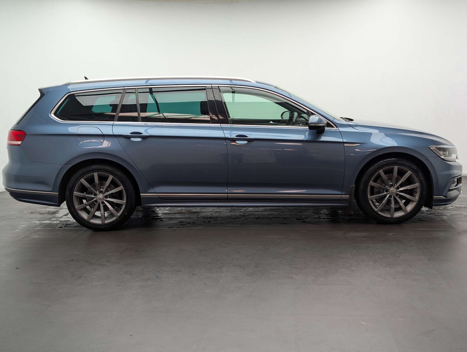 Used Volkswagen Passat 2018 for sale - 78056727: Photo 11