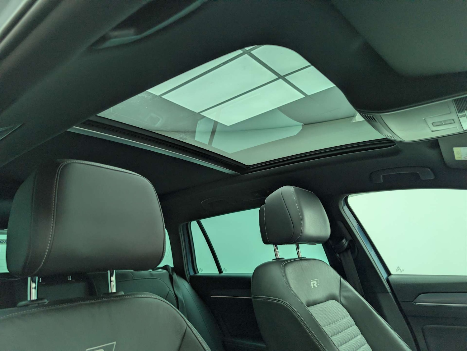 Used Volkswagen Passat 2018 for sale - 78056727: Photo 29