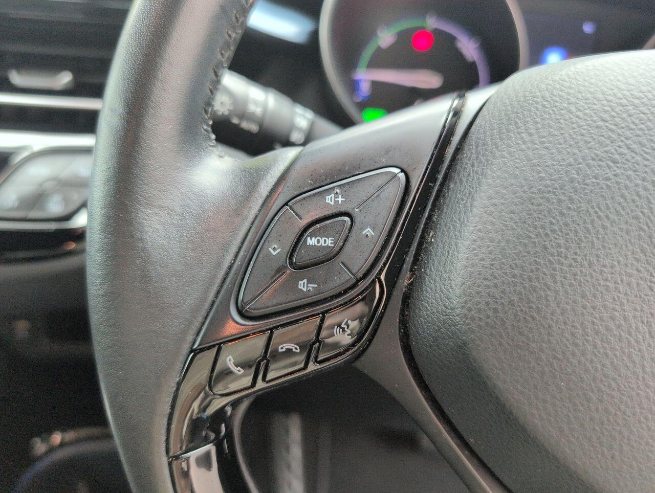 Used Toyota C-HR 2020 for sale - 76425231: Photo 60