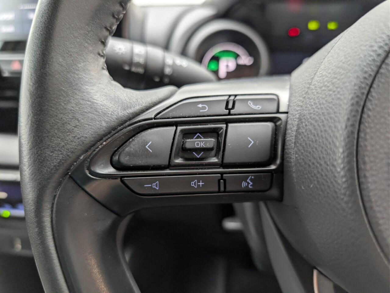 Used Toyota Yaris 2022 for sale - 76499265: Photo 19