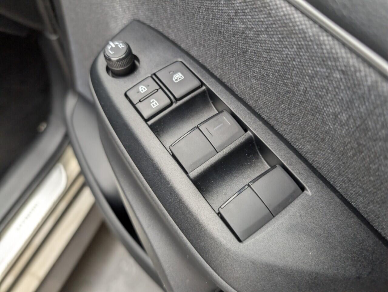 Used Toyota Yaris 2022 for sale - 76499265: Photo 22