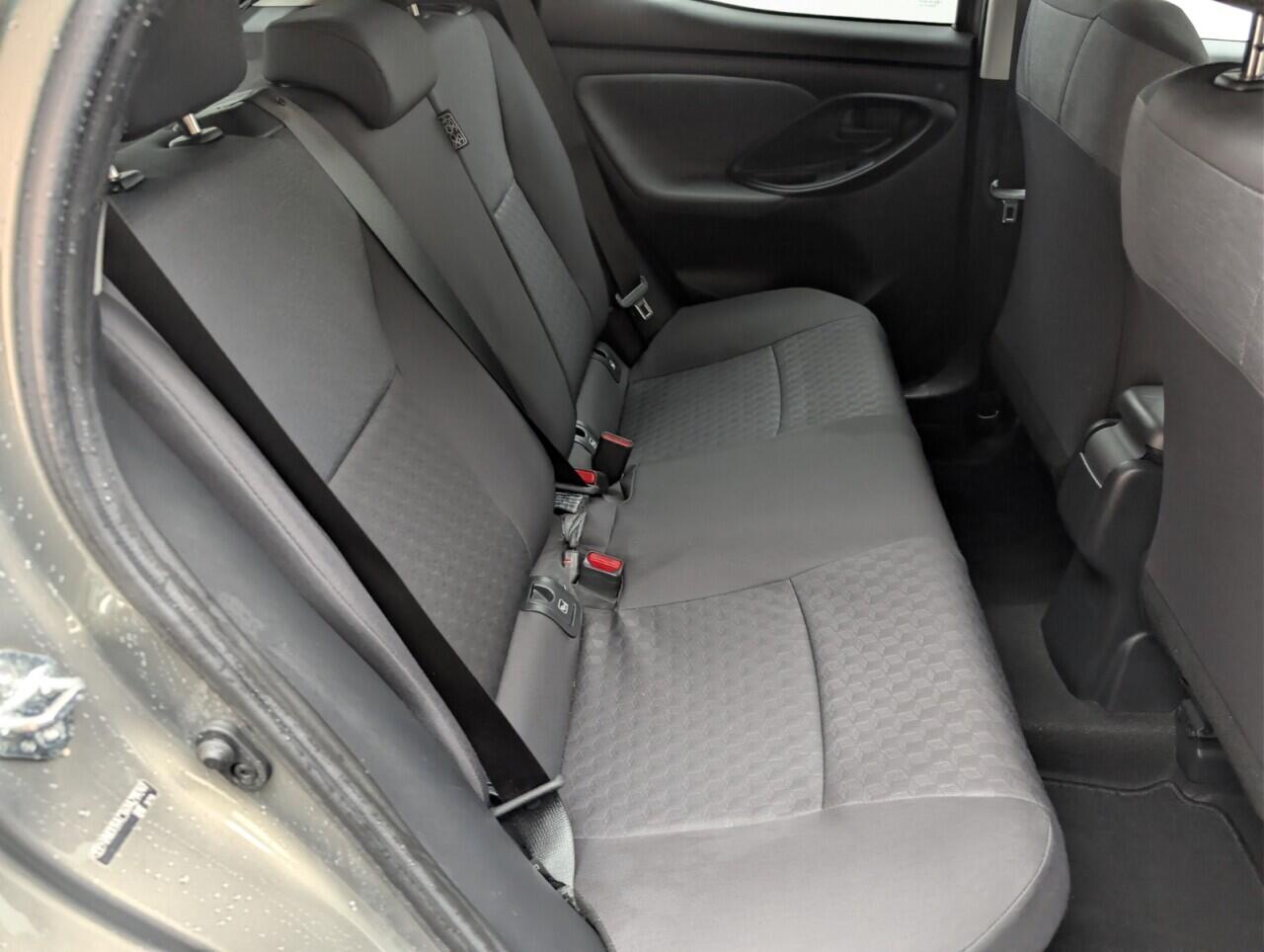 Used Toyota Yaris 2022 for sale - 76499265: Photo 25