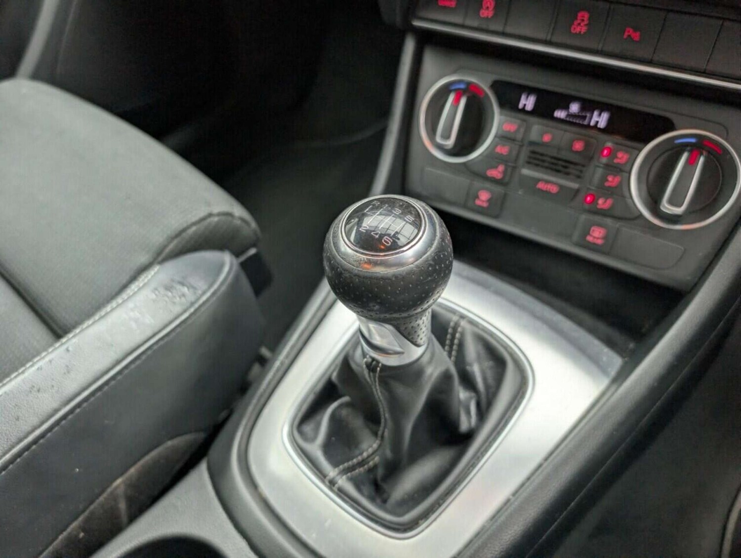 Used Audi Q3 2017 for sale - 77714266: Photo 15