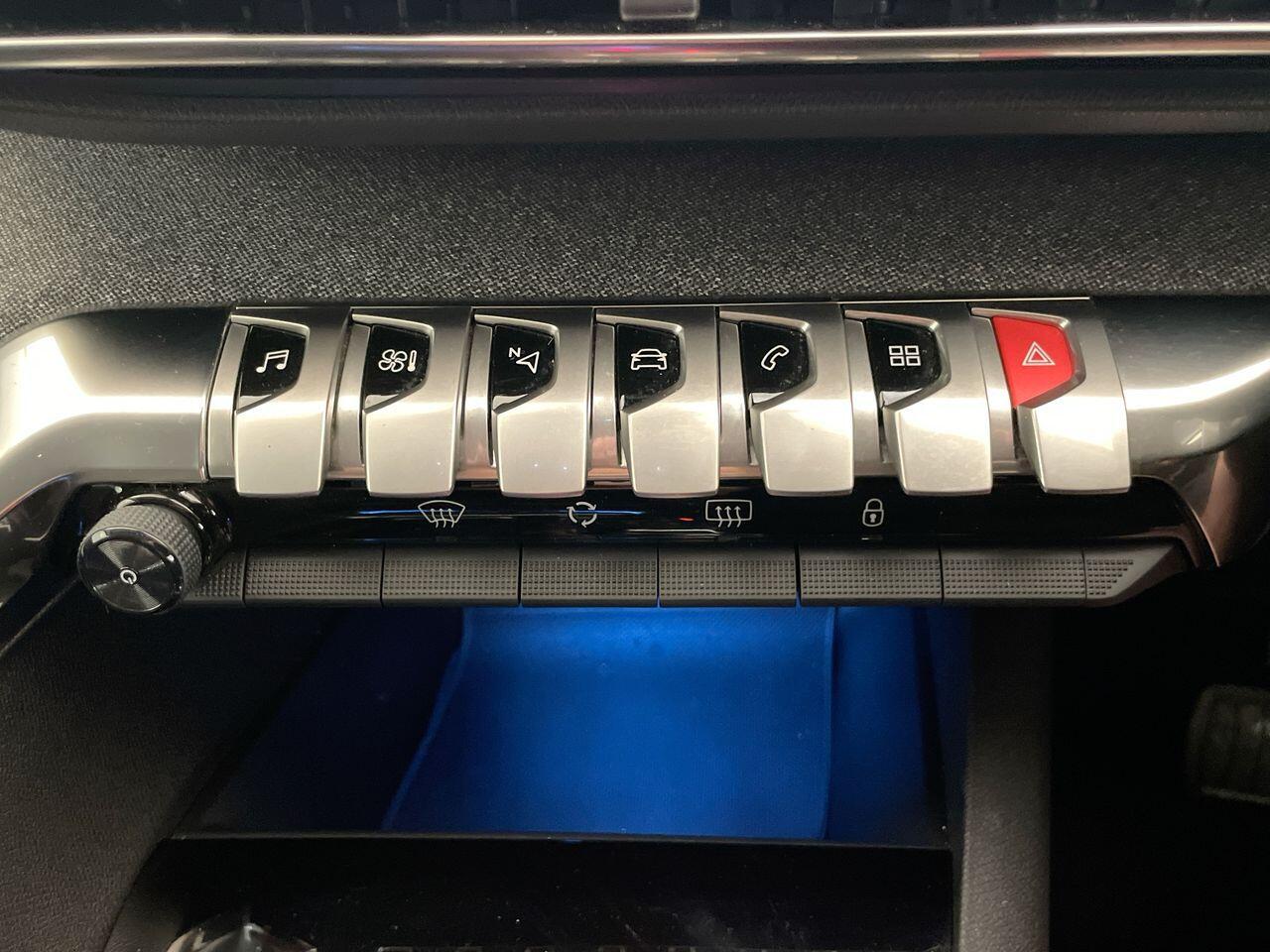 Used Peugeot 3008 2020 for sale - 77238088: Photo 26