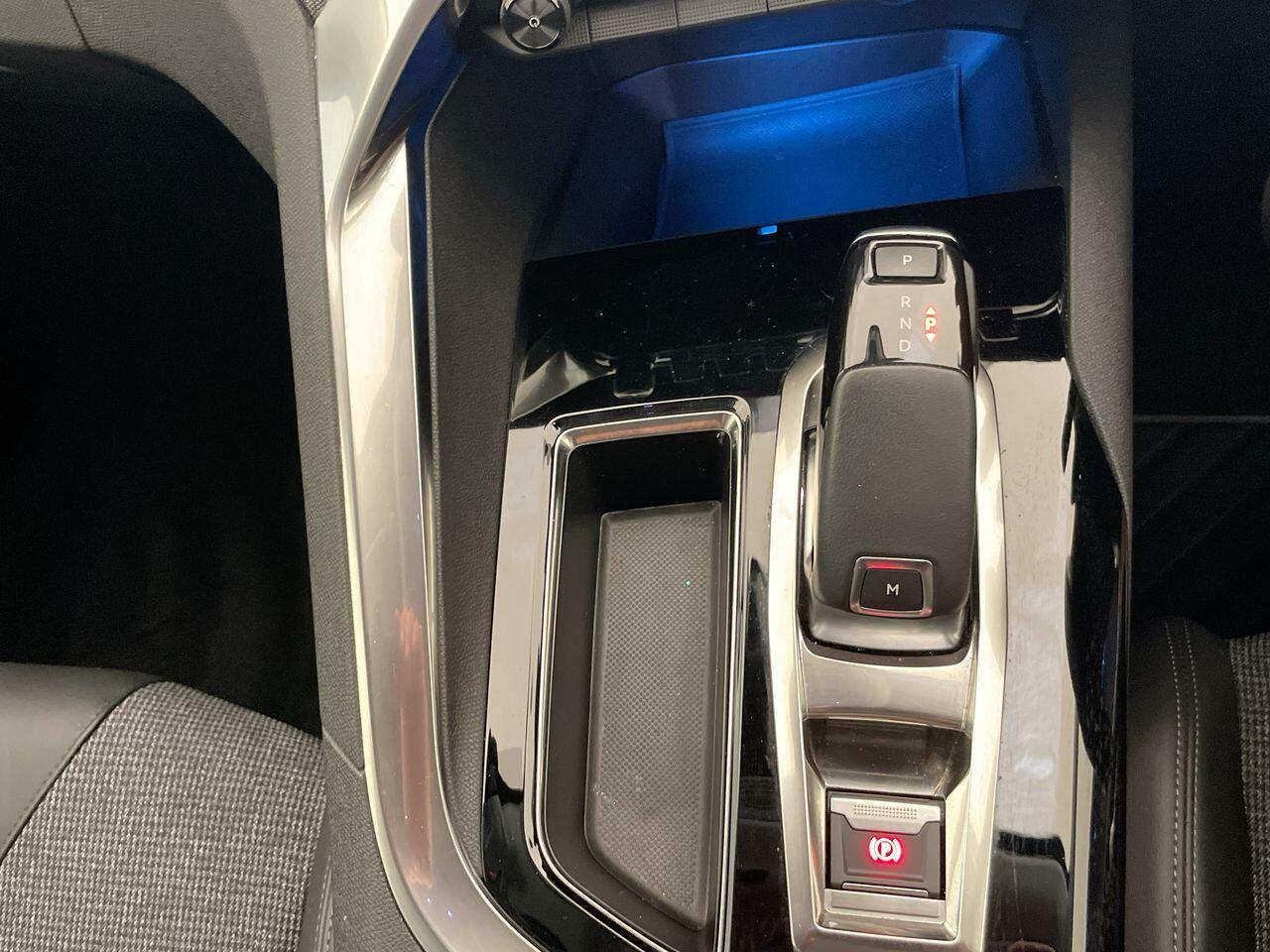 Used Peugeot 3008 2020 for sale - 77238088: Photo 29