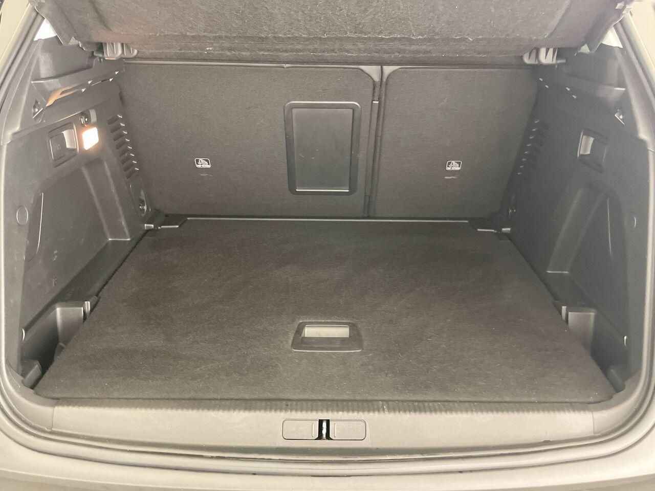 Used Peugeot 3008 2020 for sale - 77238088: Photo 39