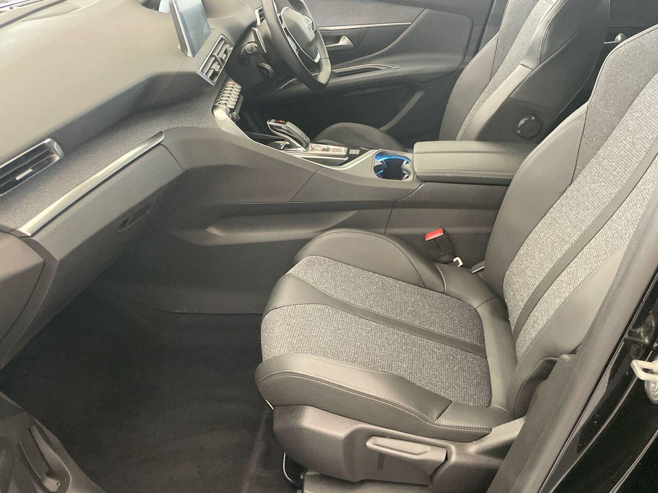 Used Peugeot 3008 2020 for sale - 77238088: Photo 41