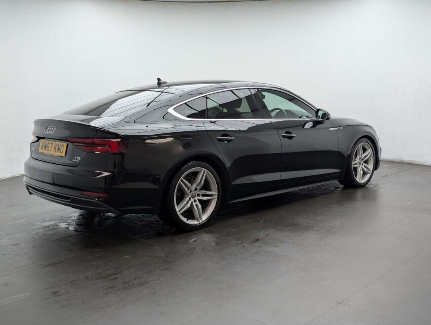 Used Audi A5 2018 for sale - 77714511: Photo 8
