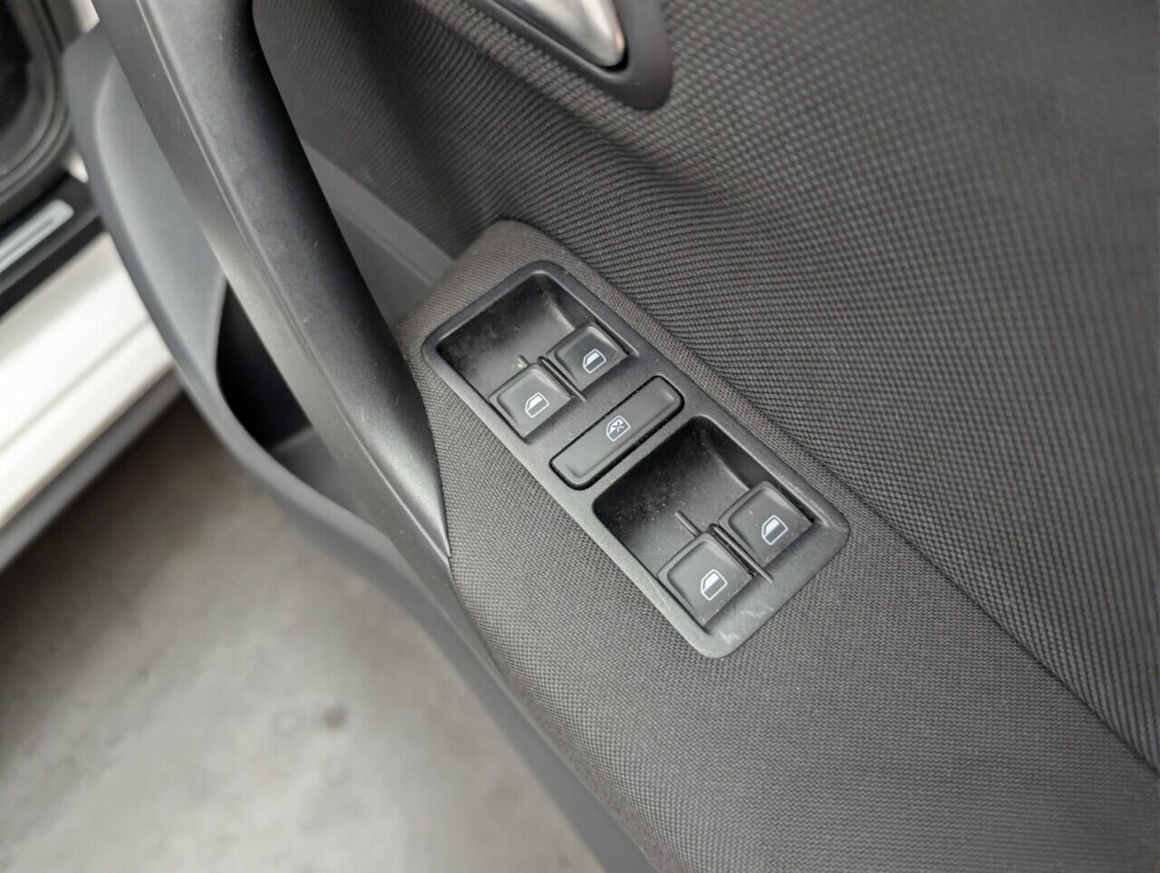 Used Volkswagen Polo 2017 for sale - 76537839: Photo 21