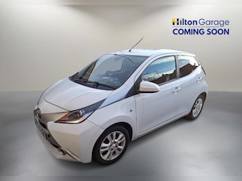 (V) - 1.0 VVT-i x-pure Hatchback 5dr Petrol Manual Euro 6 (68 ps) - REARVIEW CAM