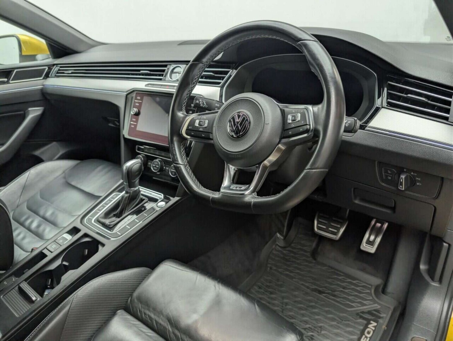 Used Volkswagen Arteon 2017 for sale - 77714535: Photo 11