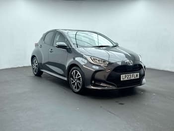 Used Toyota Yaris 2023 for sale - 79421870: Photo