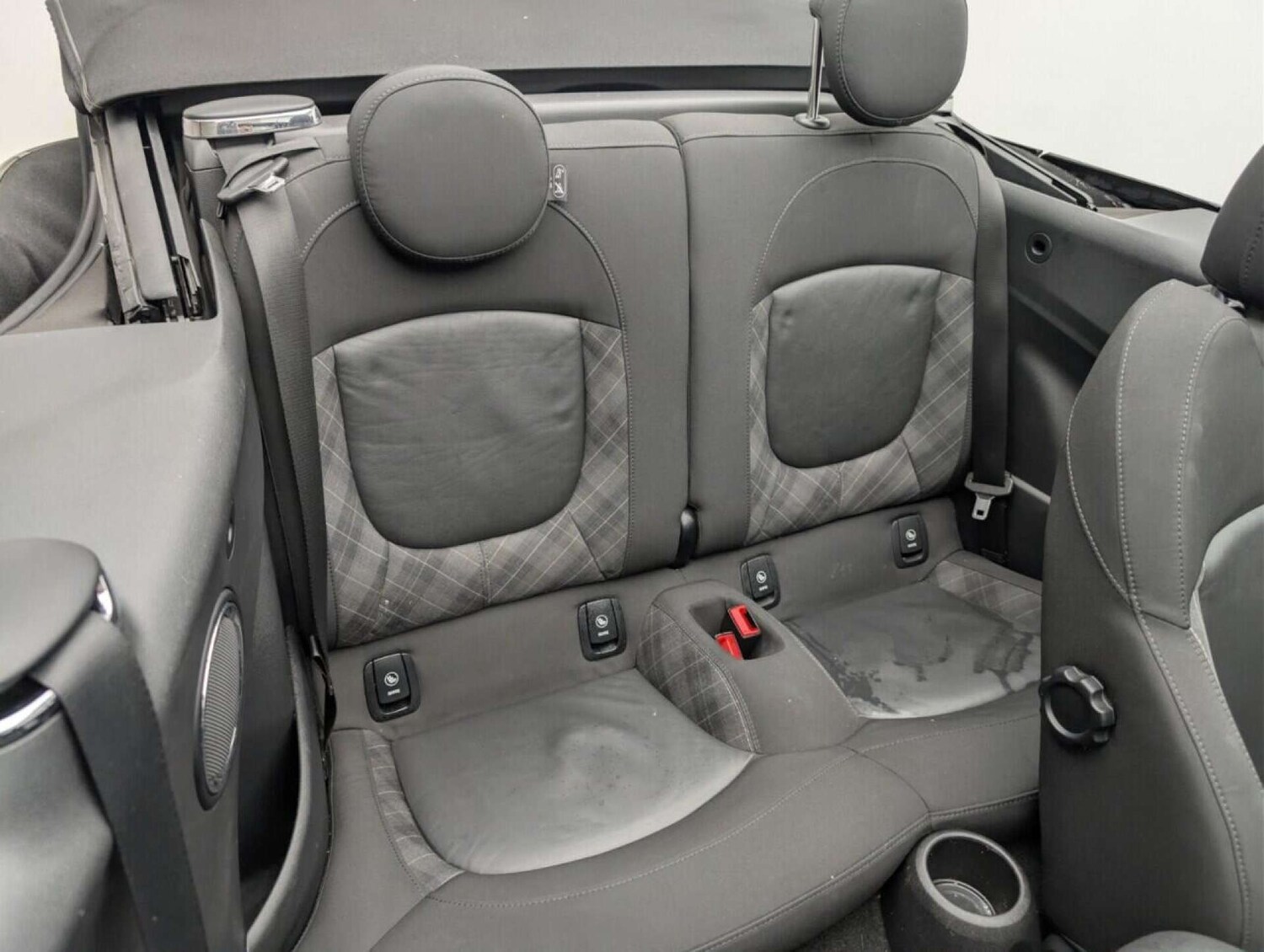 Used MINI Convertible 2017 for sale - 77713715: Photo 23