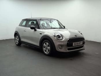 Used MINI Hatch 2019 for sale - 79568733: Photo