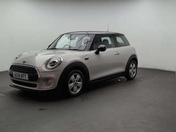 Used MINI Hatch 2019 for sale - 79568733: Photo