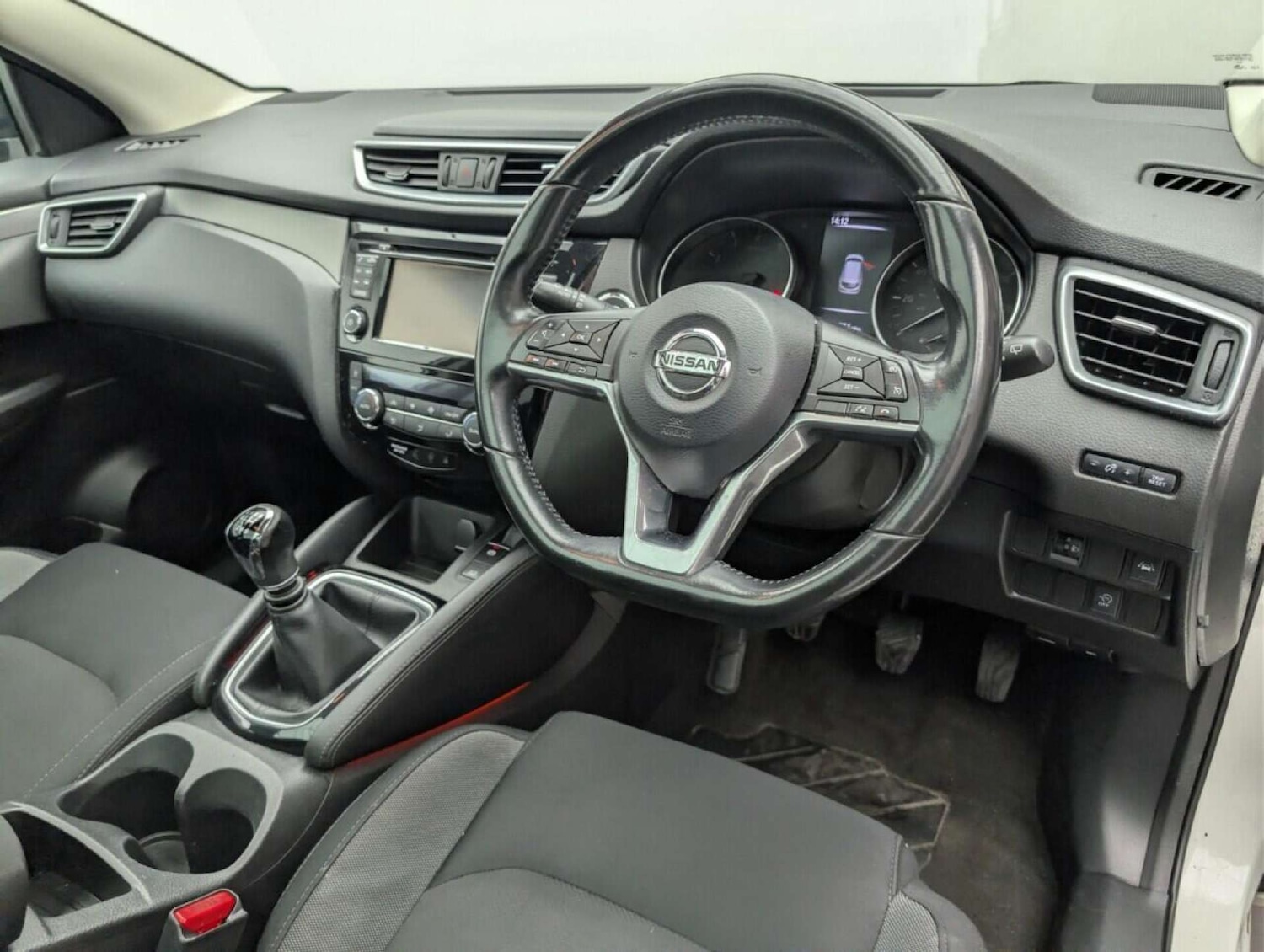 Used Nissan Qashqai 2017 for sale - 77714064: Photo 11