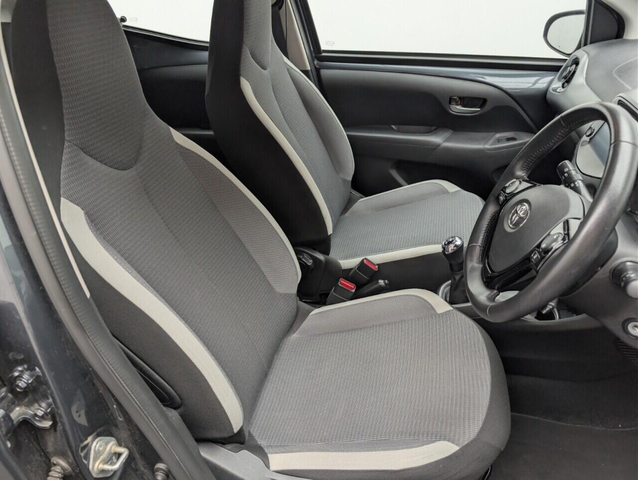 Used Toyota AYGO 2021 for sale - 76423584: Photo 23