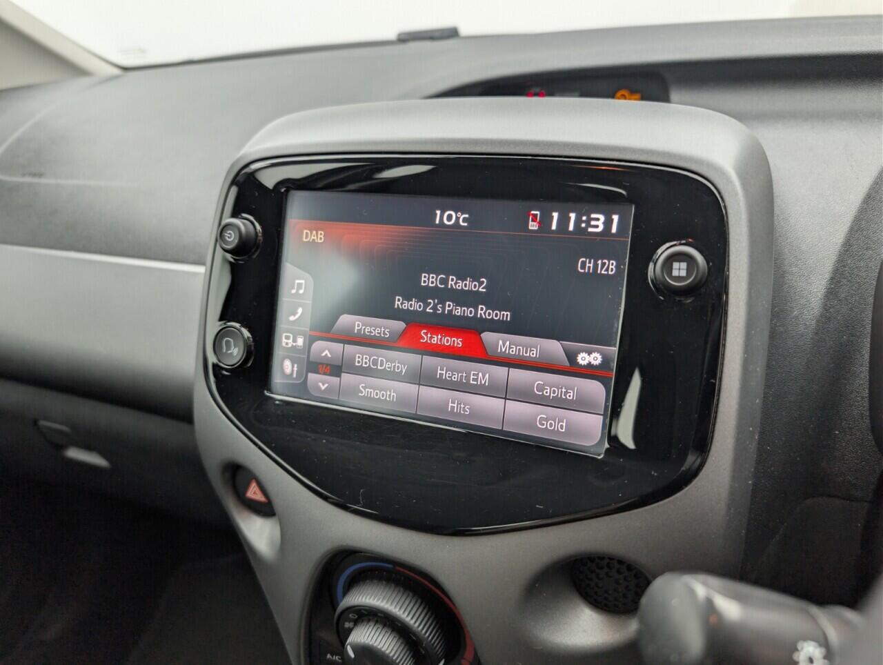 Used Toyota AYGO 2021 for sale - 76423584: Photo 24