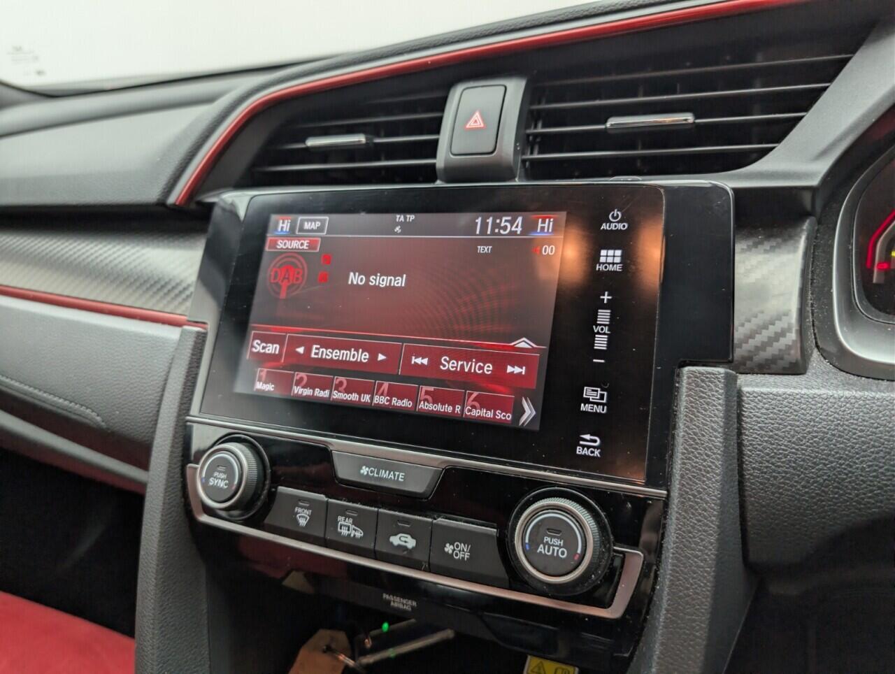 Used Honda Civic 2018 for sale - 76646271: Photo 14