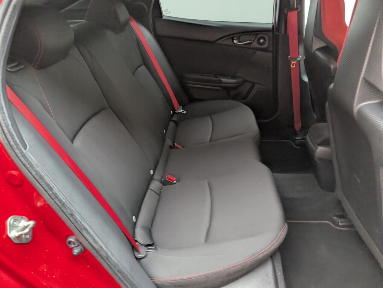 Used Honda Civic 2018 for sale - 76646271: Photo 25