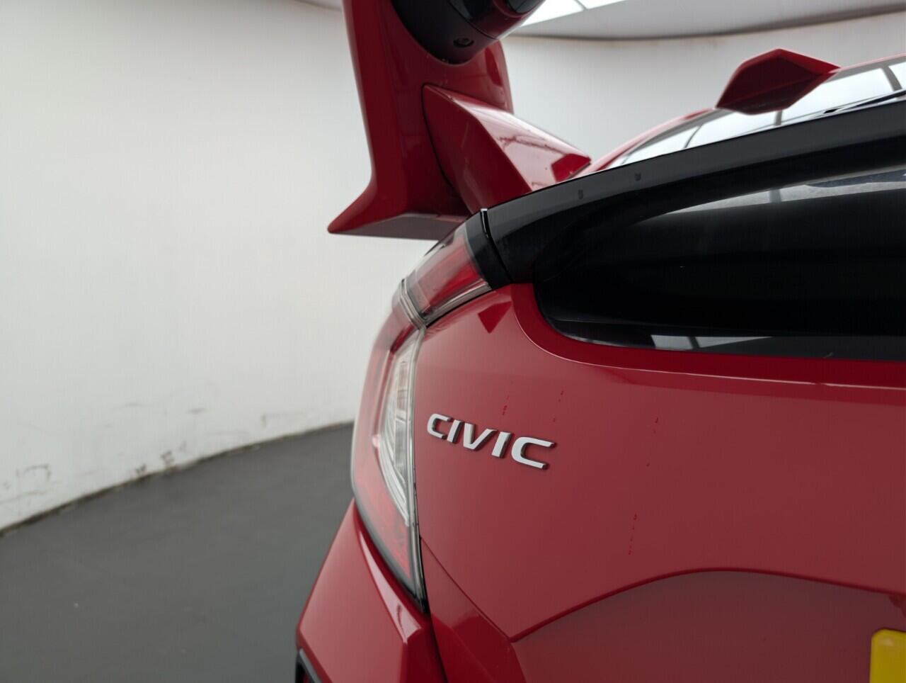 Used Honda Civic 2018 for sale - 76646271: Photo 28