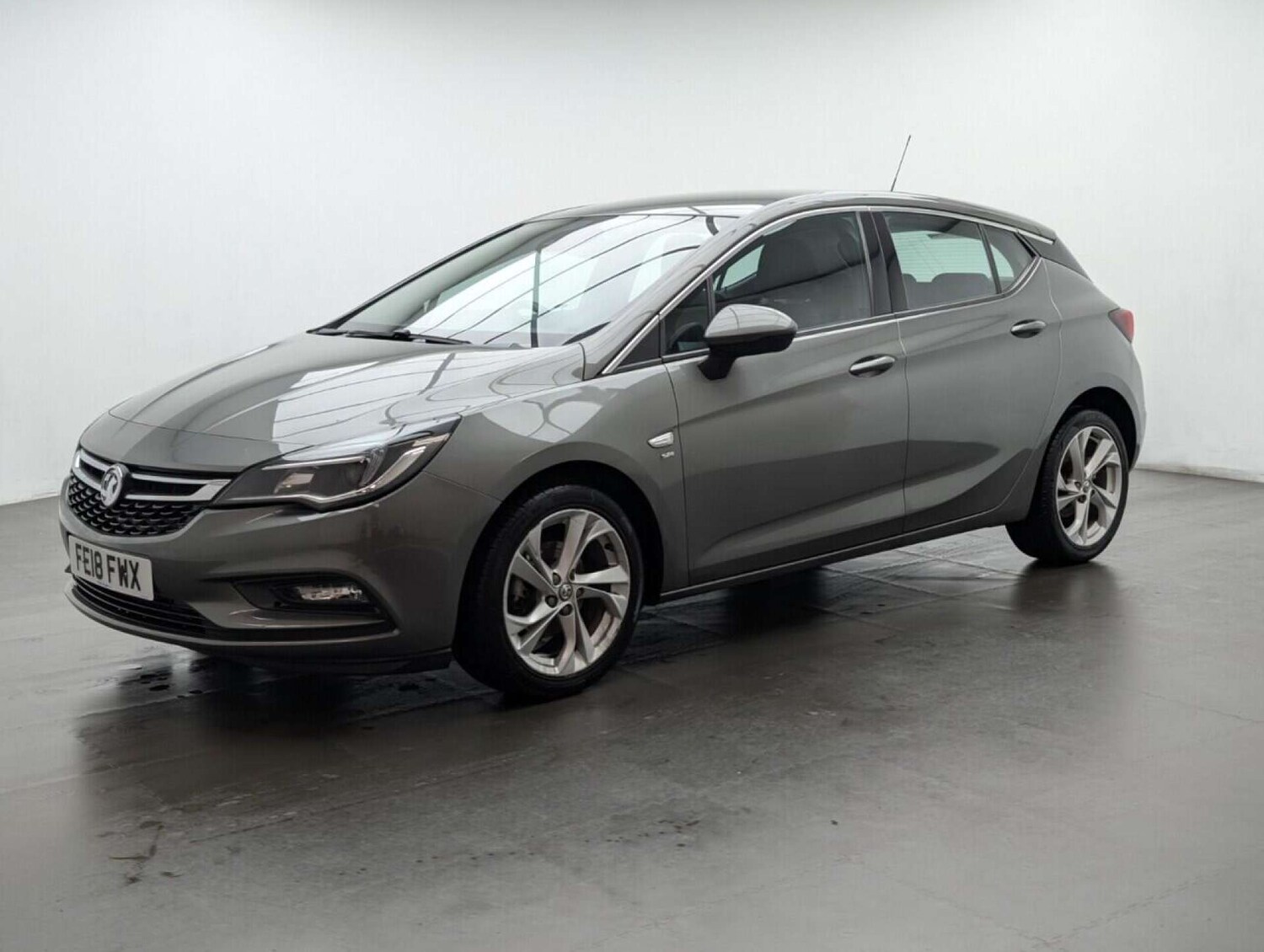 Used Vauxhall Astra 2018 for sale - 77713640: Photo 15