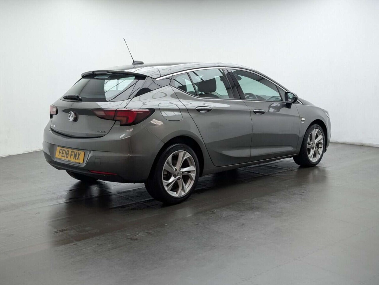 Used Vauxhall Astra 2018 for sale - 77713640: Photo 19