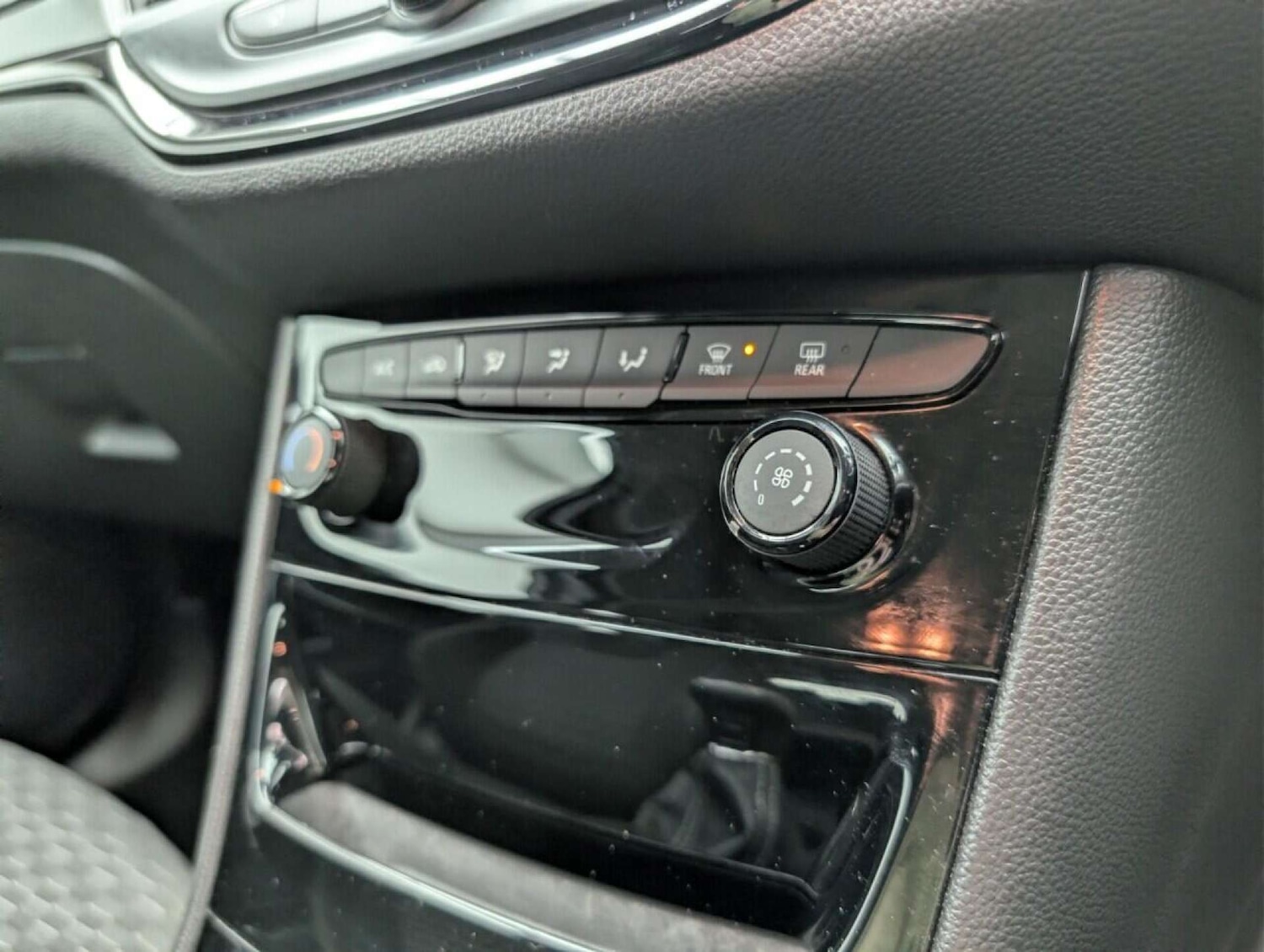 Used Vauxhall Astra 2018 for sale - 77713640: Photo 26