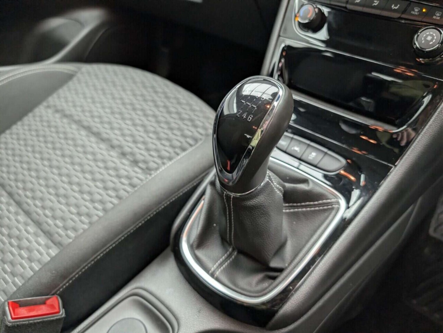 Used Vauxhall Astra 2018 for sale - 77713640: Photo 27