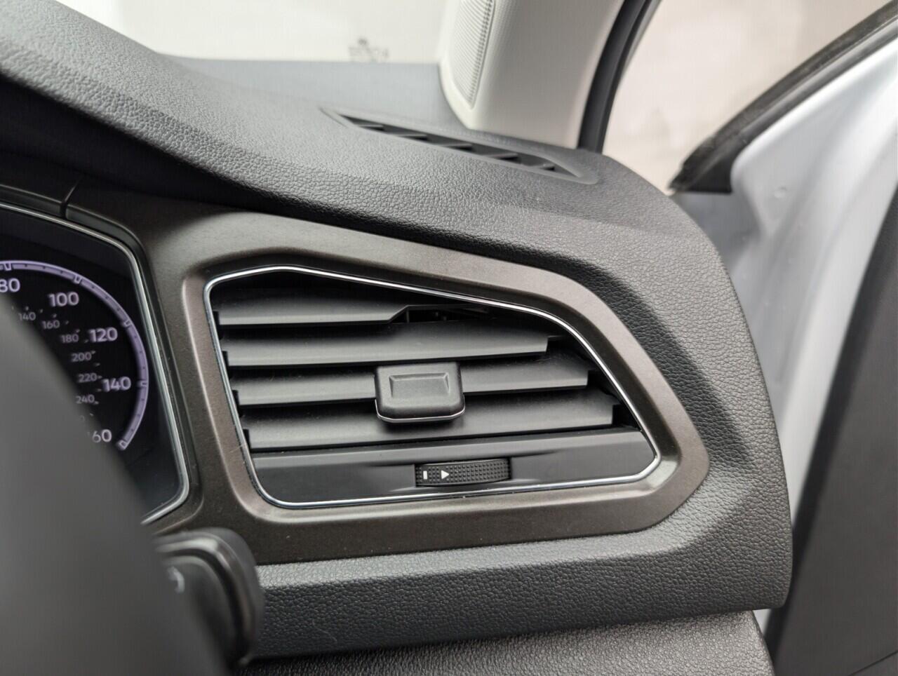 Used Volkswagen T-Roc 2019 for sale - 77144253: Photo 18