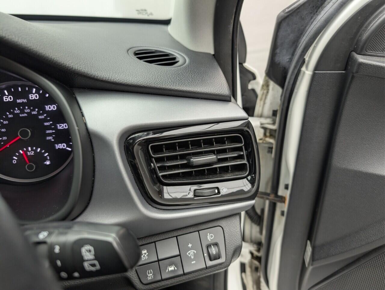 Used Kia Rio 2019 for sale - 77101995: Photo 19