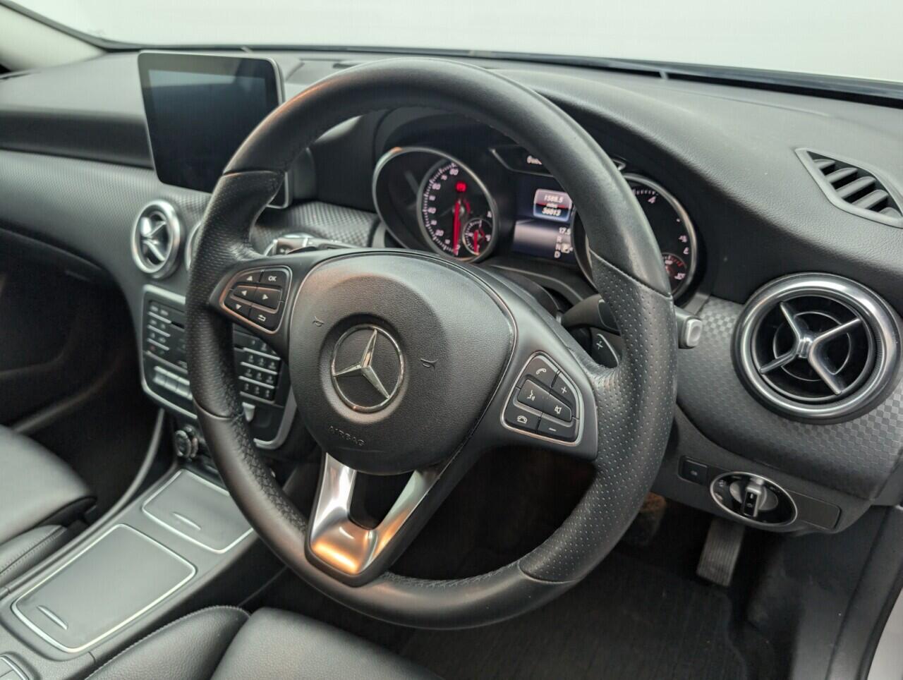 Used Mercedes-Benz A-Class 2018 for sale - 76423572: Photo 16