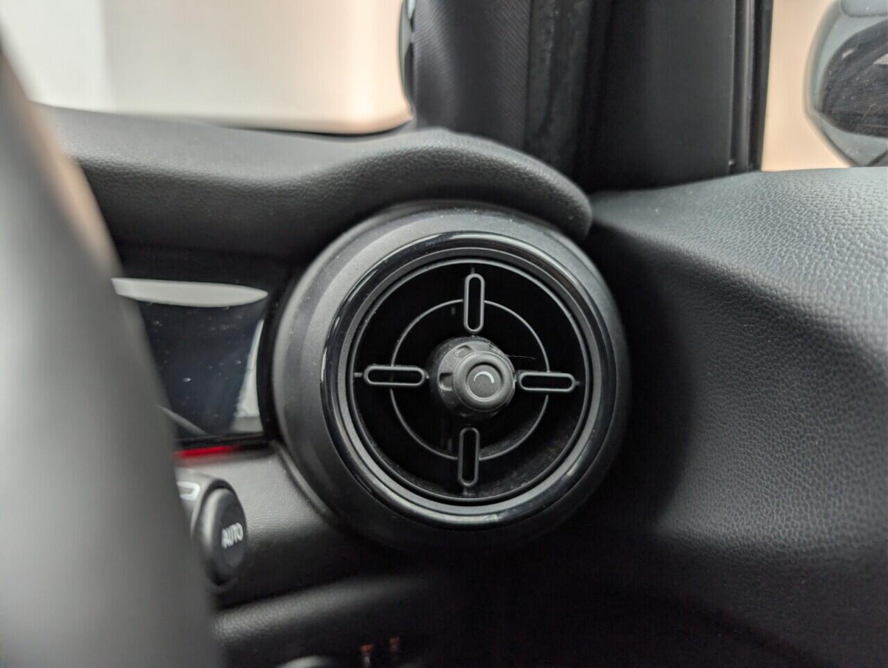 Used MINI Hatch 2021 for sale - 77097691: Photo 22