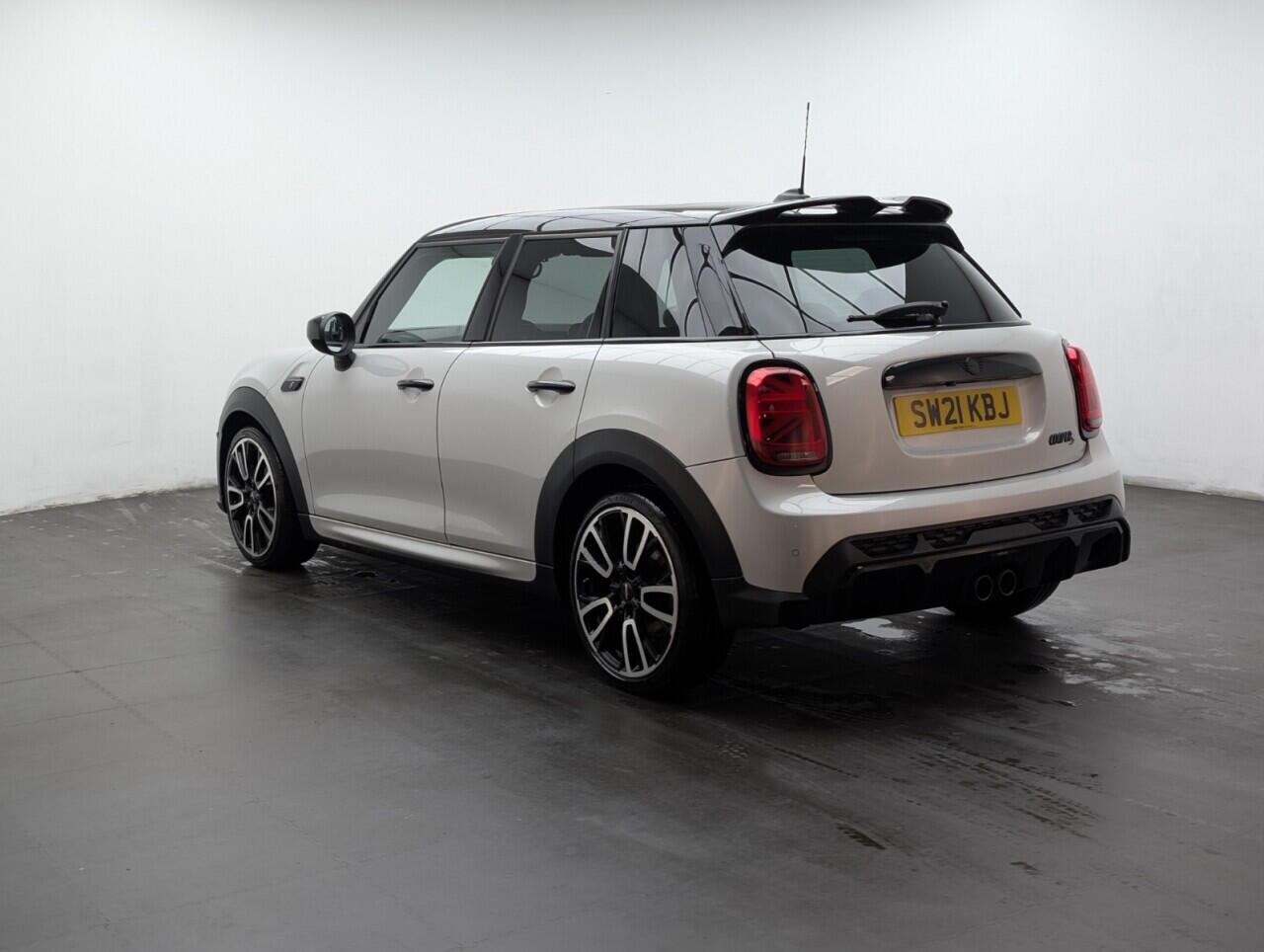 Used MINI Hatch 2021 for sale - 77097691: Photo 6