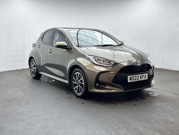 Used Toyota Yaris 2022 for sale - 79404035: Photo