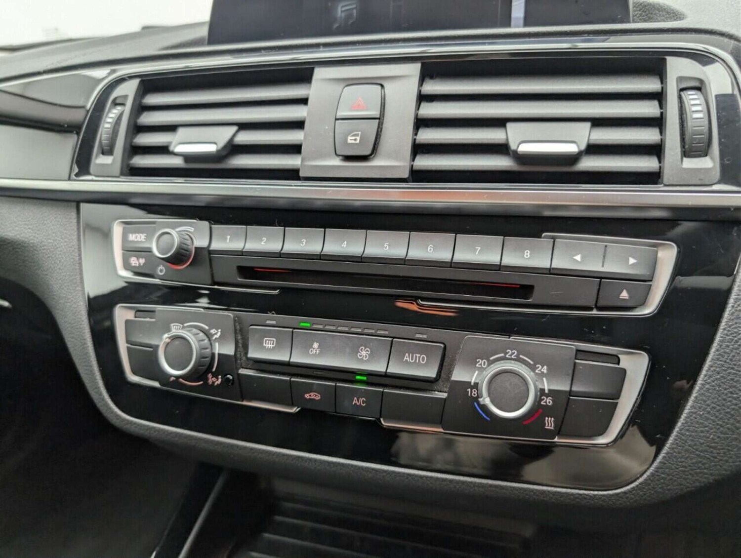 Used BMW 1 Series 2018 for sale - 77714170: Photo 14