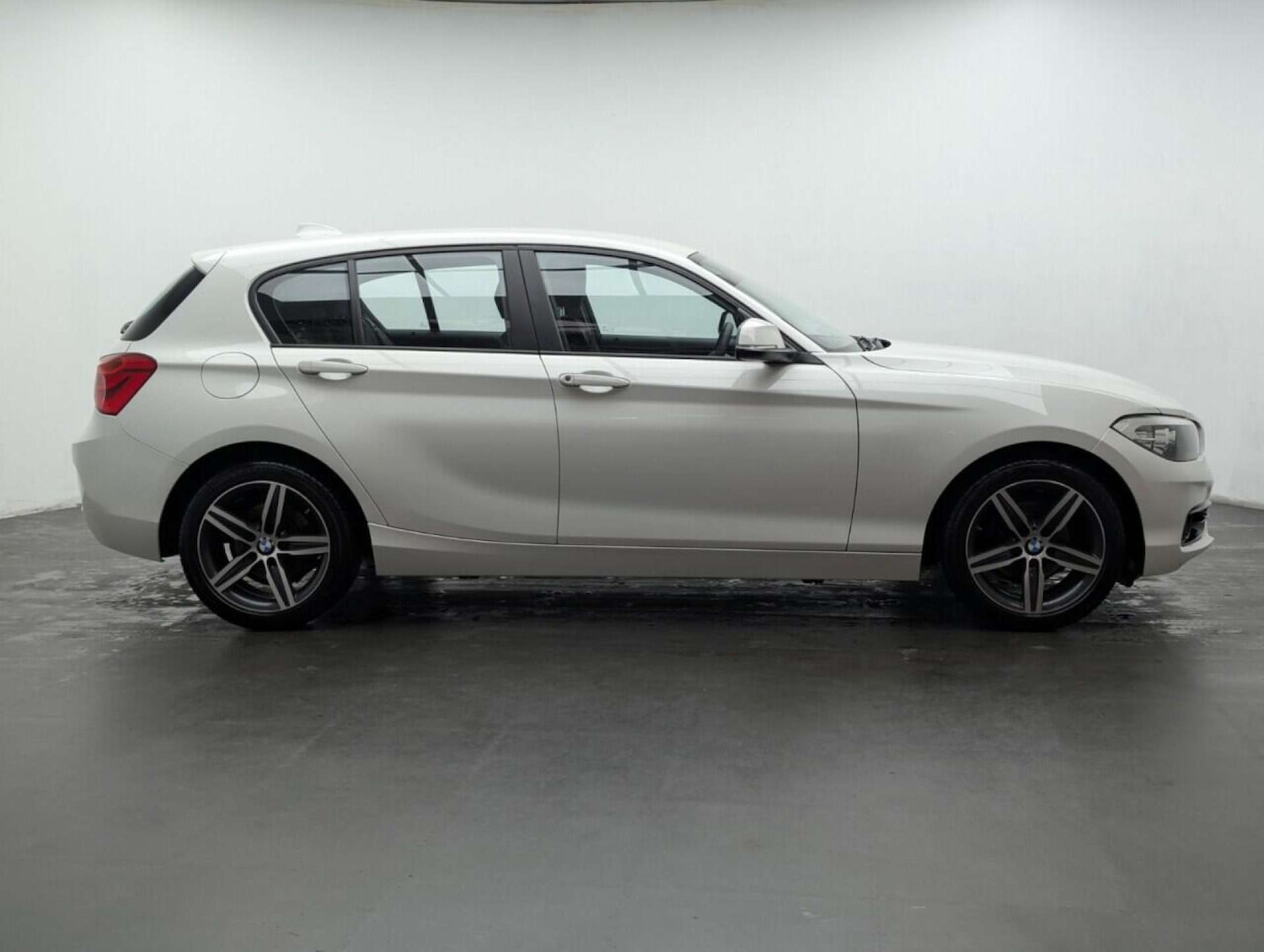 Used BMW 1 Series 2018 for sale - 77714170: Photo 9