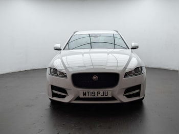 Used Jaguar XF 2019 for sale - 78281735: Photo