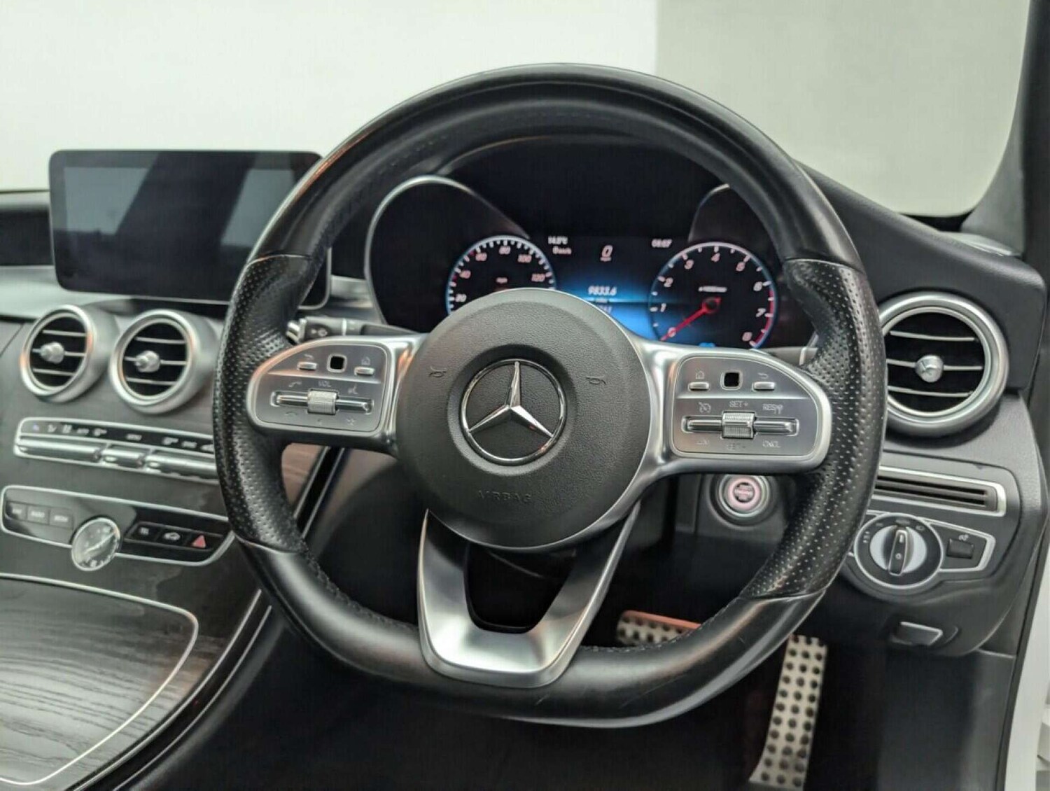 Used Mercedes-Benz C Class 2018 for sale - 77714842: Photo 21