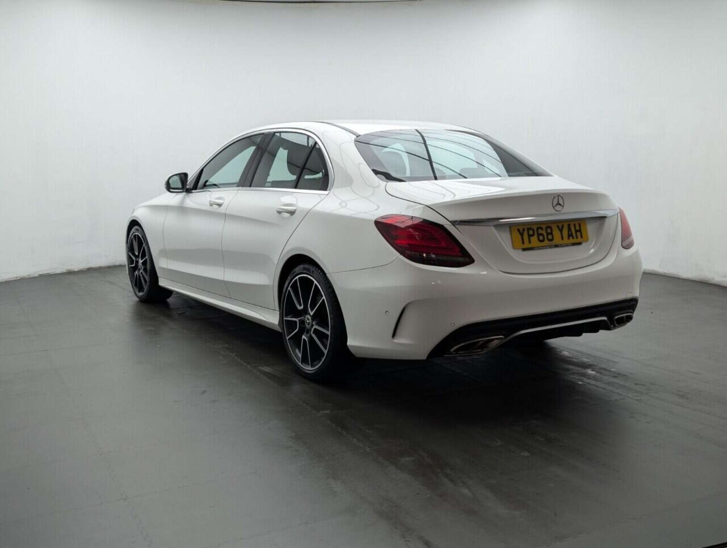 Used Mercedes-Benz C Class 2018 for sale - 77714842: Photo 6