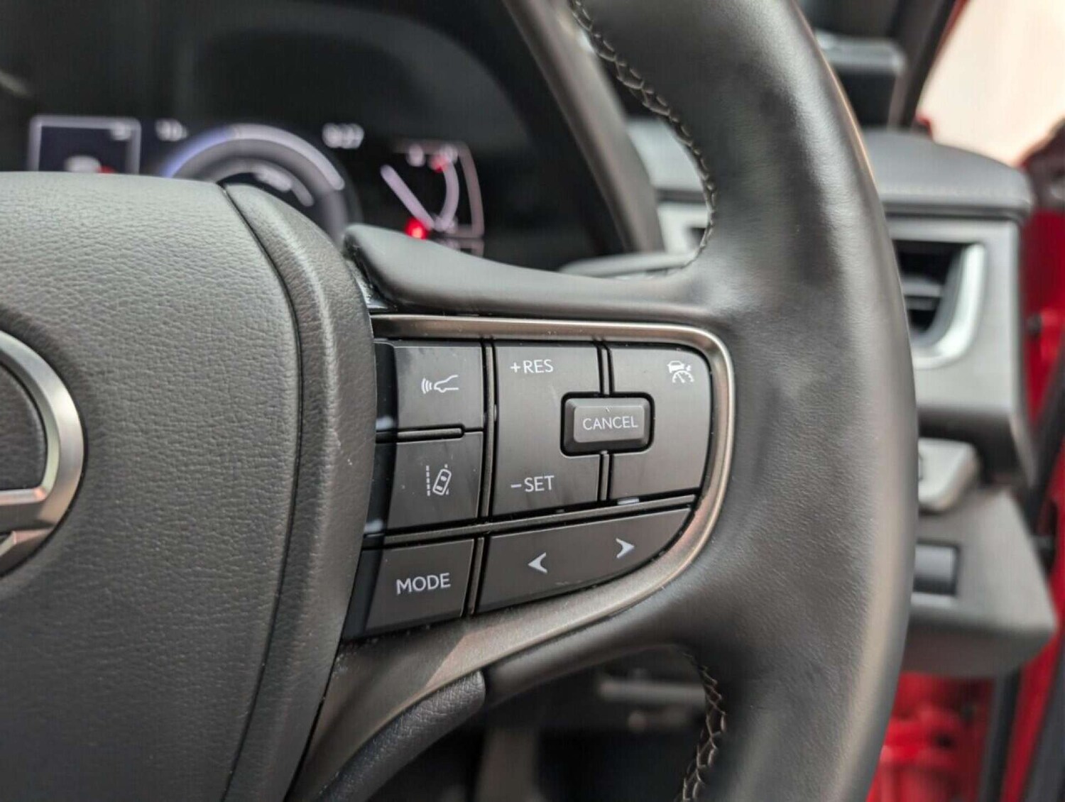 Used Lexus UX 2022 for sale - 77713589: Photo 18