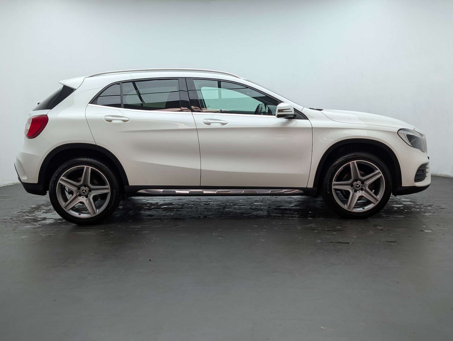 Used Mercedes-Benz GLA 2018 for sale - 78196777: Photo 11