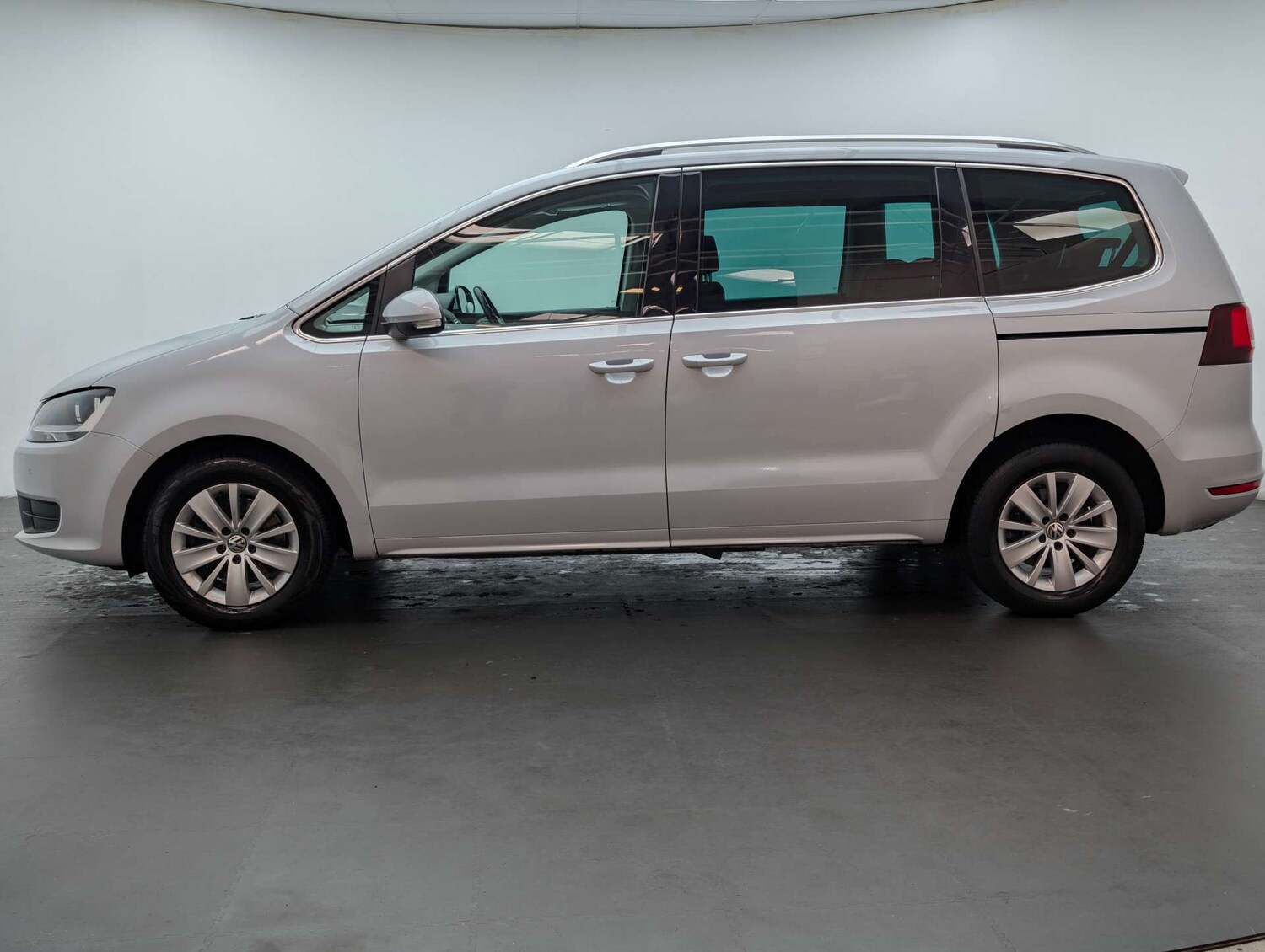 Used Volkswagen Sharan 2018 for sale - 78045089: Photo 6