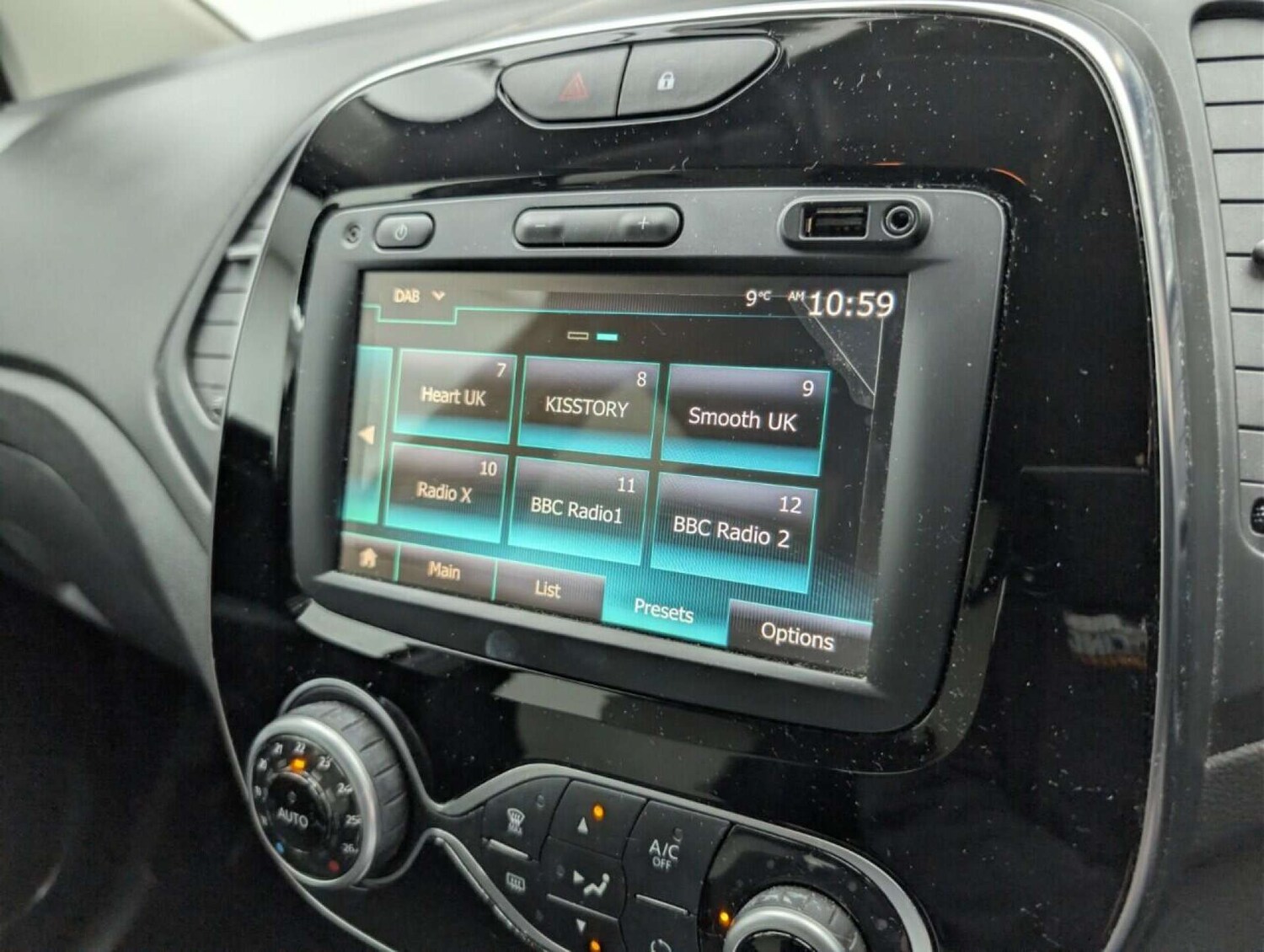 Used Renault Captur 2020 for sale - 77714530: Photo 14