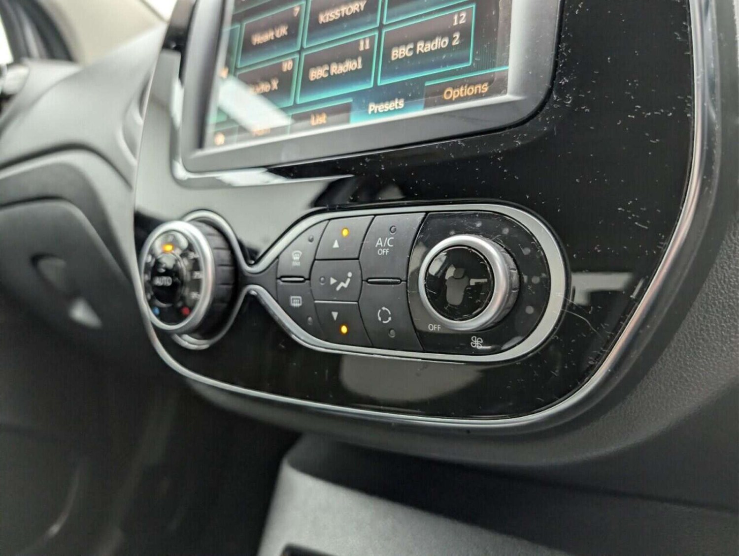 Used Renault Captur 2020 for sale - 77714530: Photo 15