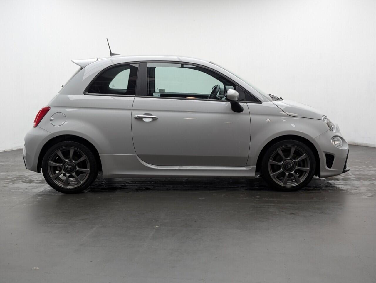 Used Abarth 595 2022 for sale - 77625497: Photo 9