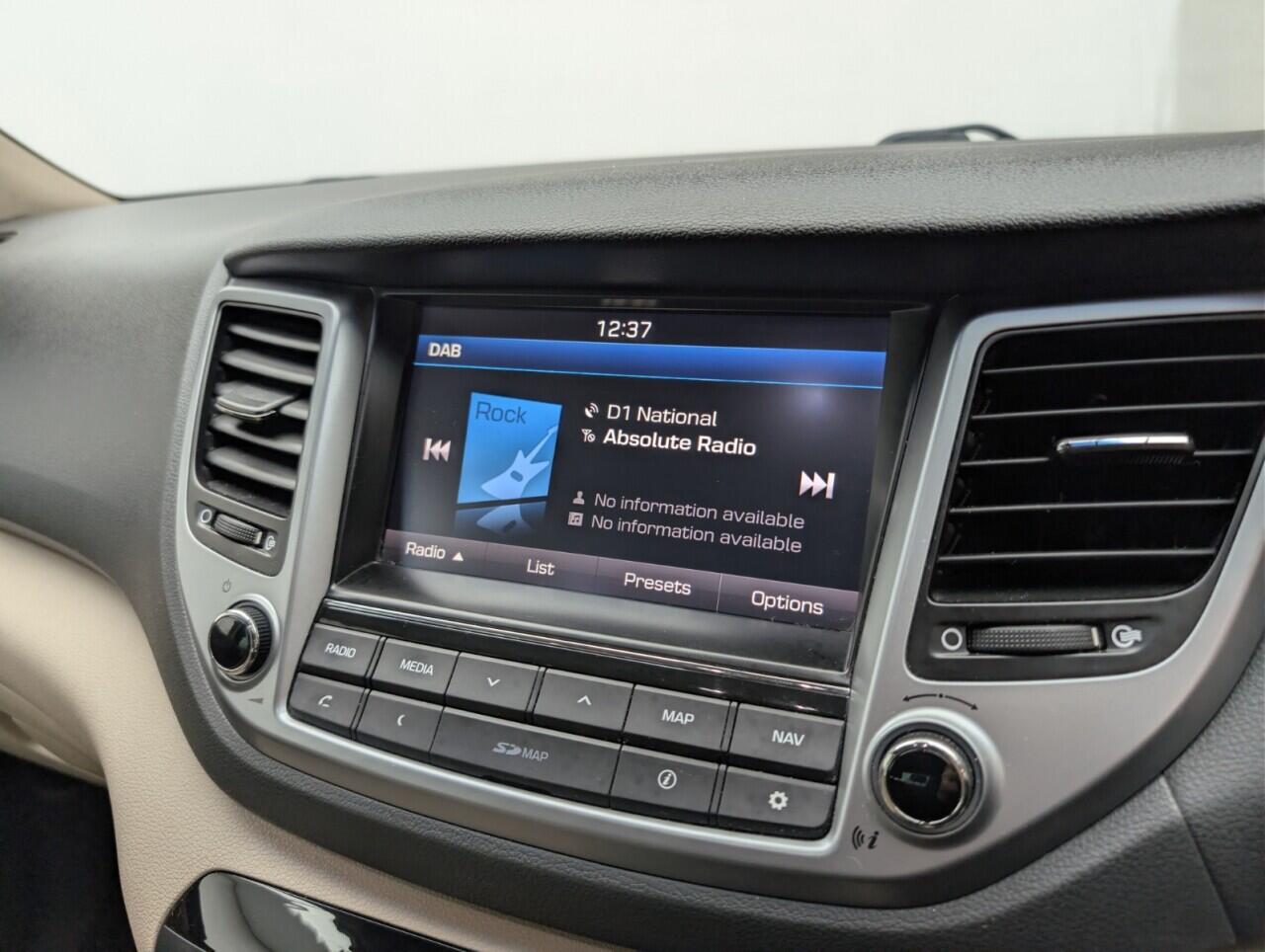 Used Hyundai TUCSON 2016 for sale - 76657181: Photo 13